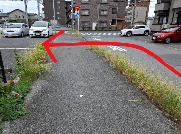 公園過ぎをすぐ左折